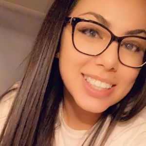 Meet your Posher, Diana